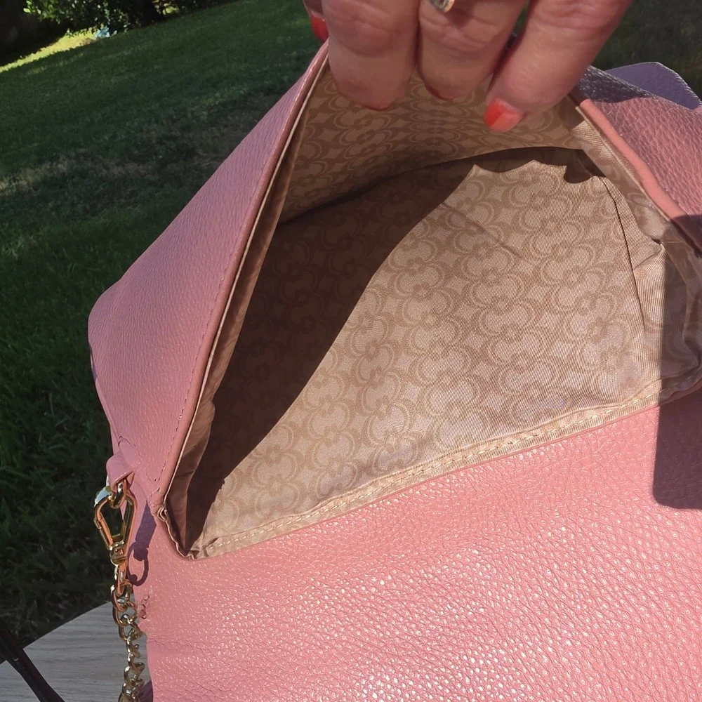 Pink Pebbled Faux Leather Crossbody Bag with Gold Hardware and Chain Strap